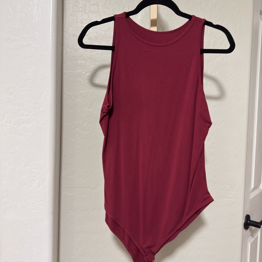NWOT Sleeveless Burgundy Women's Top